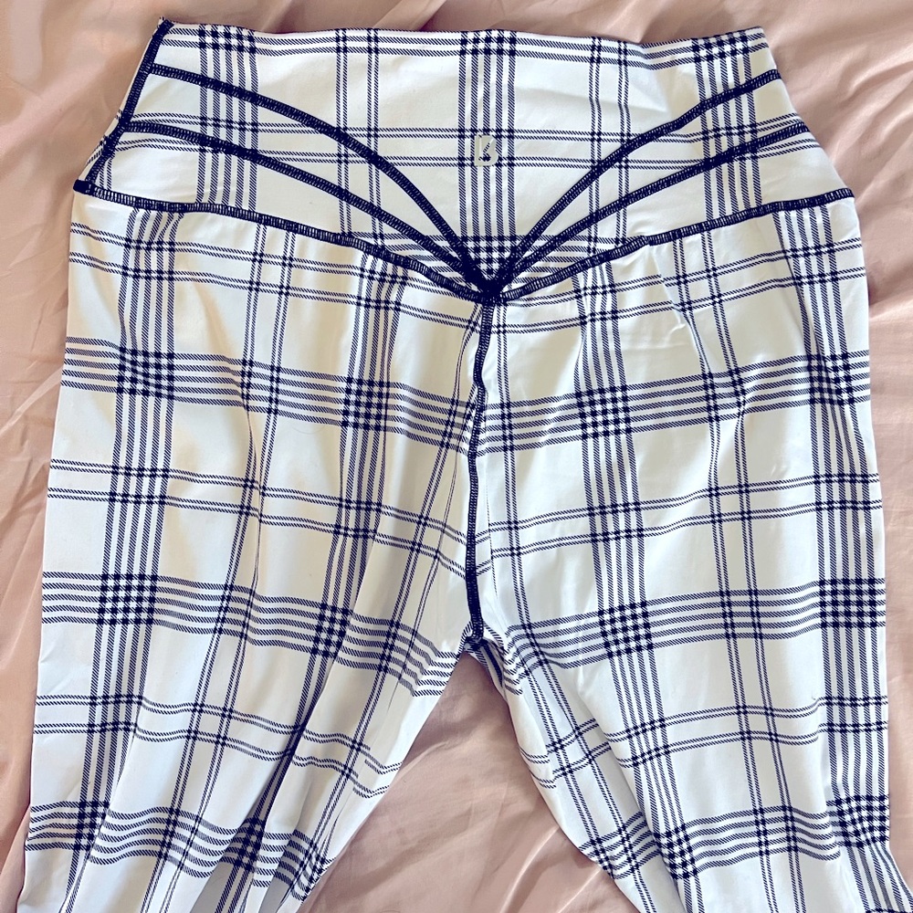 BUFFBUNNY White Plaid Leggings WORN ONCE
